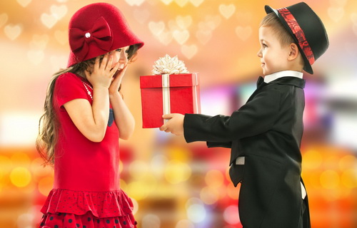 Как дарить и принимать подарки?