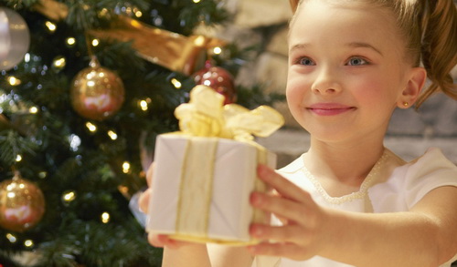 Что подарить на Новый год маме? Простые и оригинальные идеи